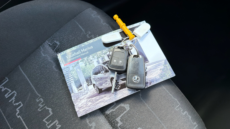 Vauxhall Meriva 1.4i 16V Club 5dr Petrol Estate